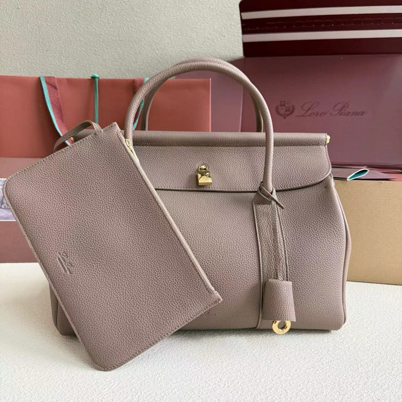 Loro Piana Loom Bag L32 Grained Calfskin 33 x 23 x 18 cm