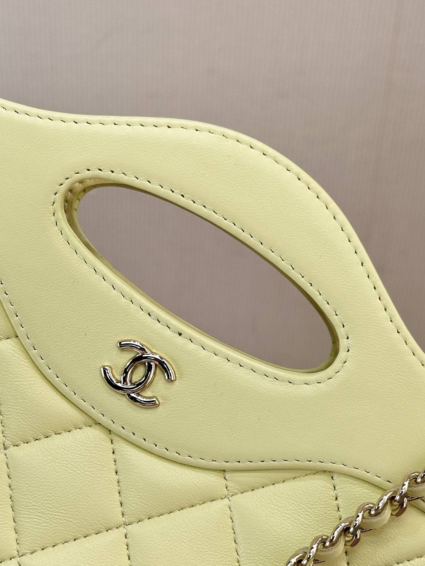 Ch**el nano chain bag 17.5x20.5cm