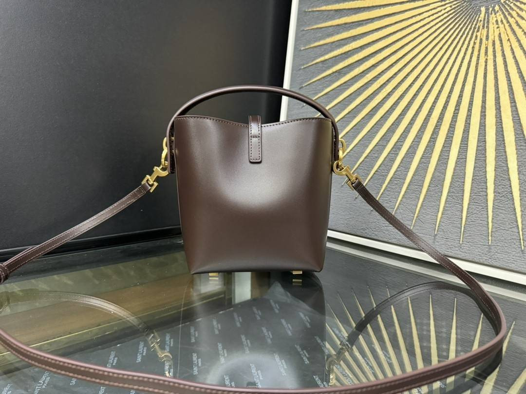 Y51 LE 37 Mini (Shiny Leather) 15x13x6cm