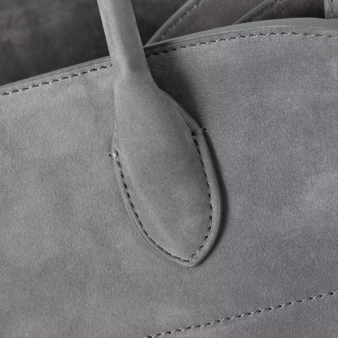 The R0w MARGAUX 15 38.5x16x30cm