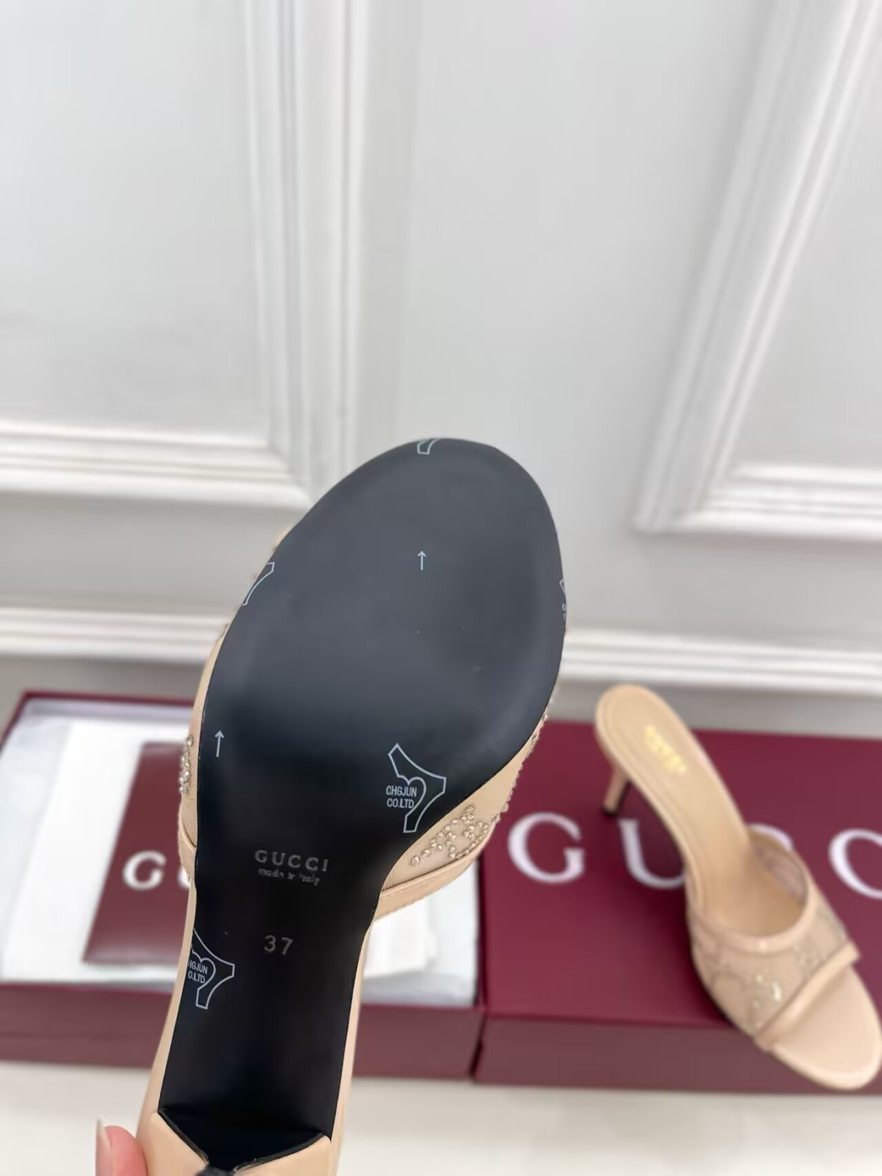 UA Gvc*1 Crystal Slide Sandal