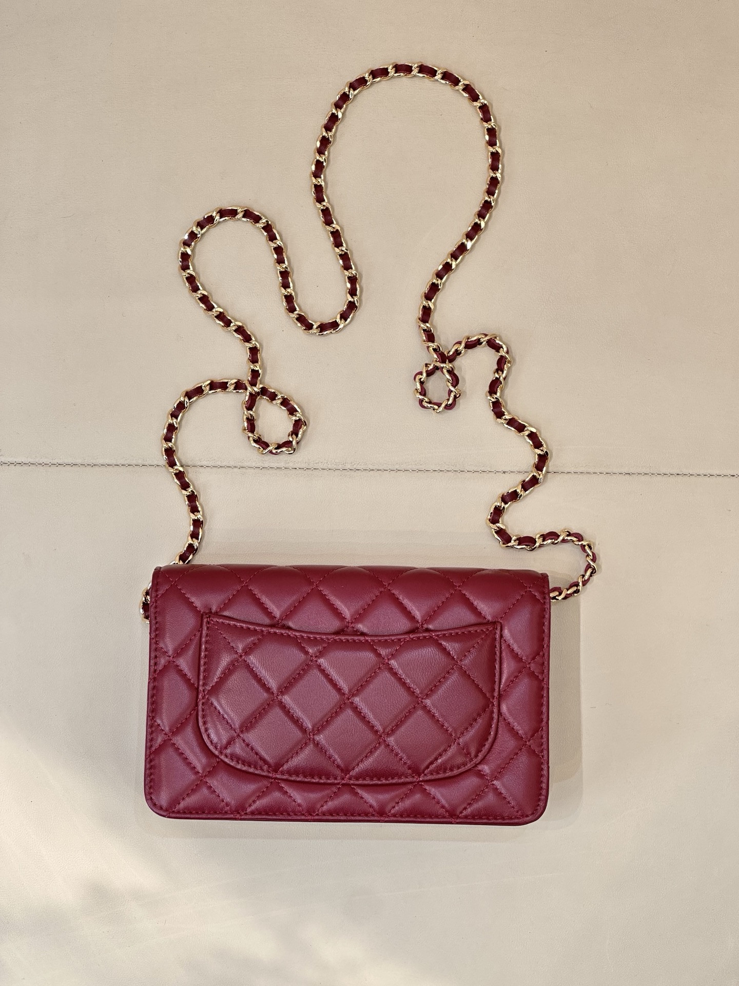 Ch**el WOC CLASSIC WALLET ON CHAIN 13x19cm