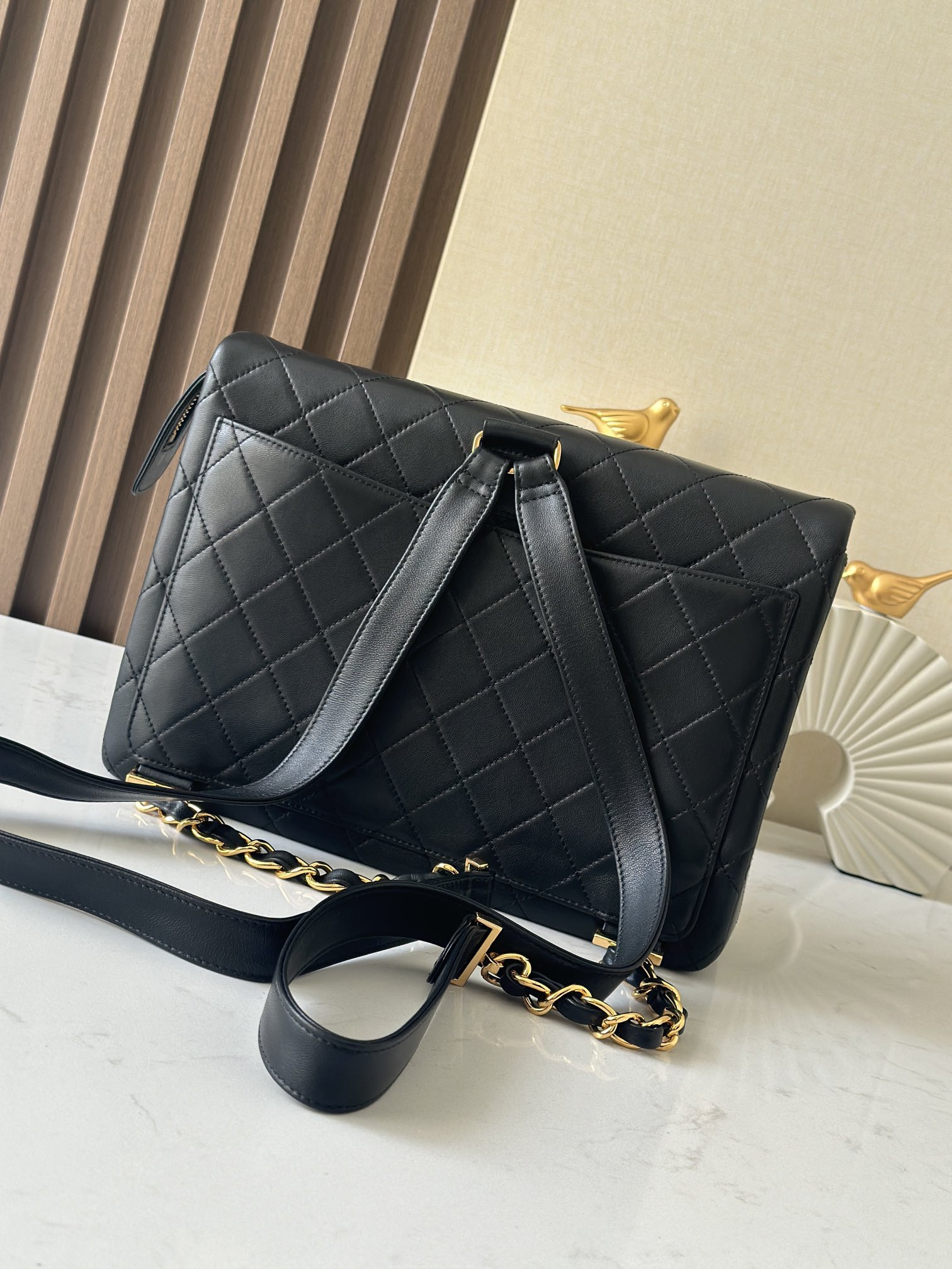 Chanel Flap Backpack AS2219 30x21x8cm