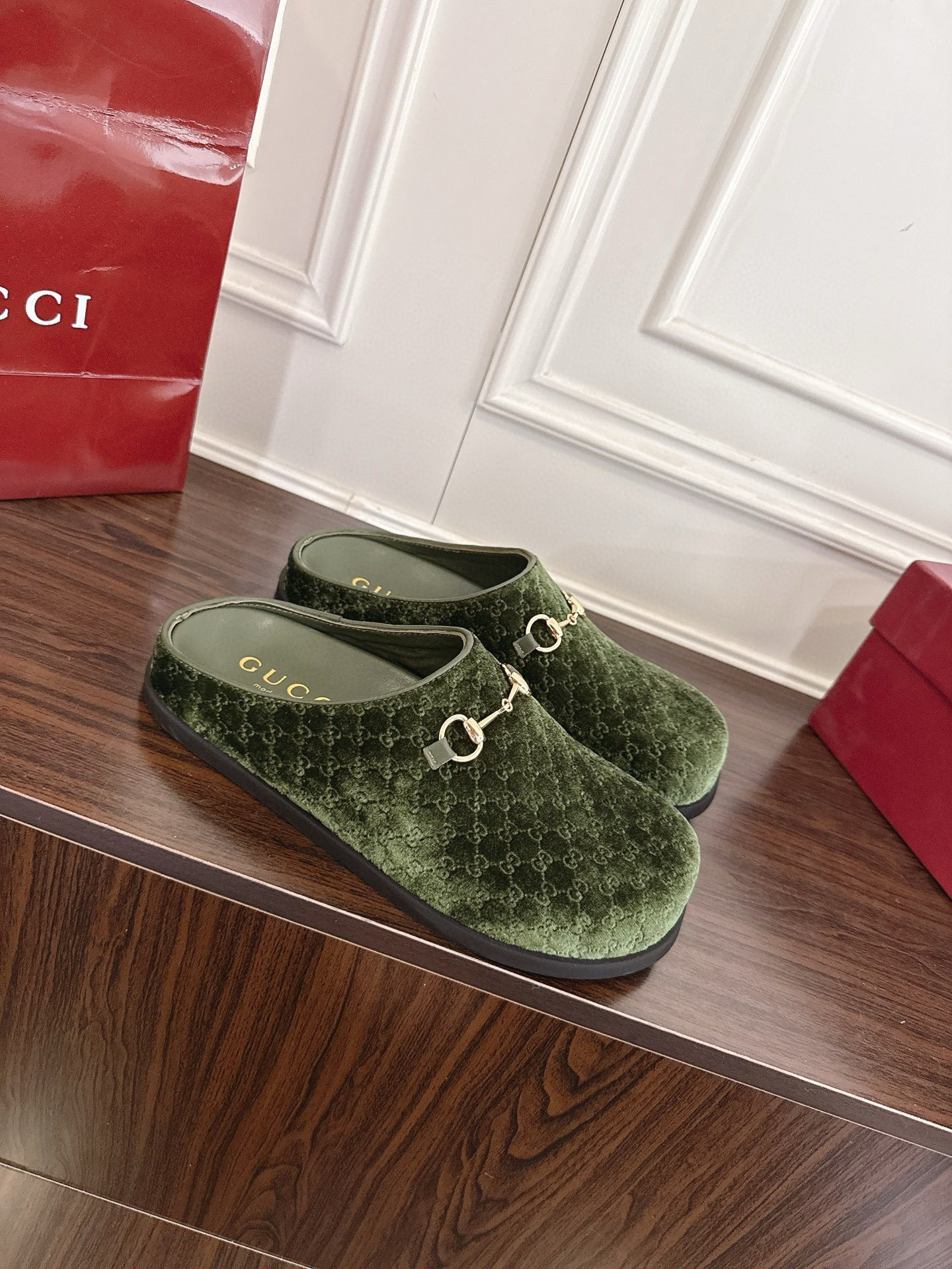 UA Gvc*1 Women's Mule With Horsebit