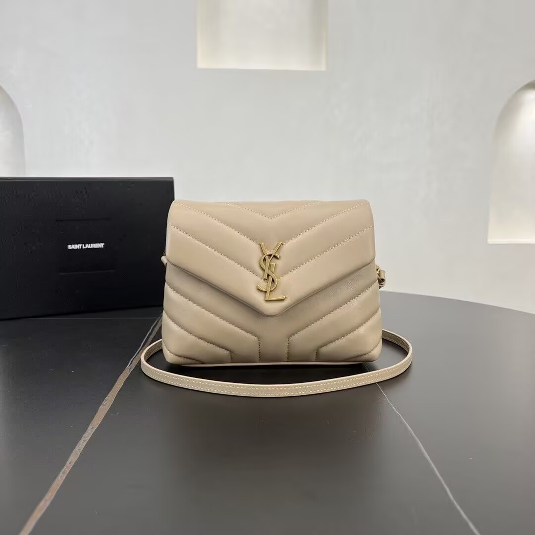 Y51 TOY LOULOU IN QUILTED LEATHER 7.9 X 5.5 X 3 INCHES