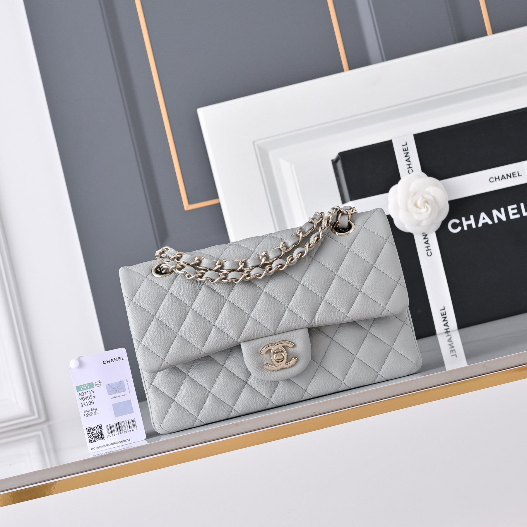 Ch**el classic flap handbag light grey with light gold hardware and caviar leather a01113 23x14.5x6cm