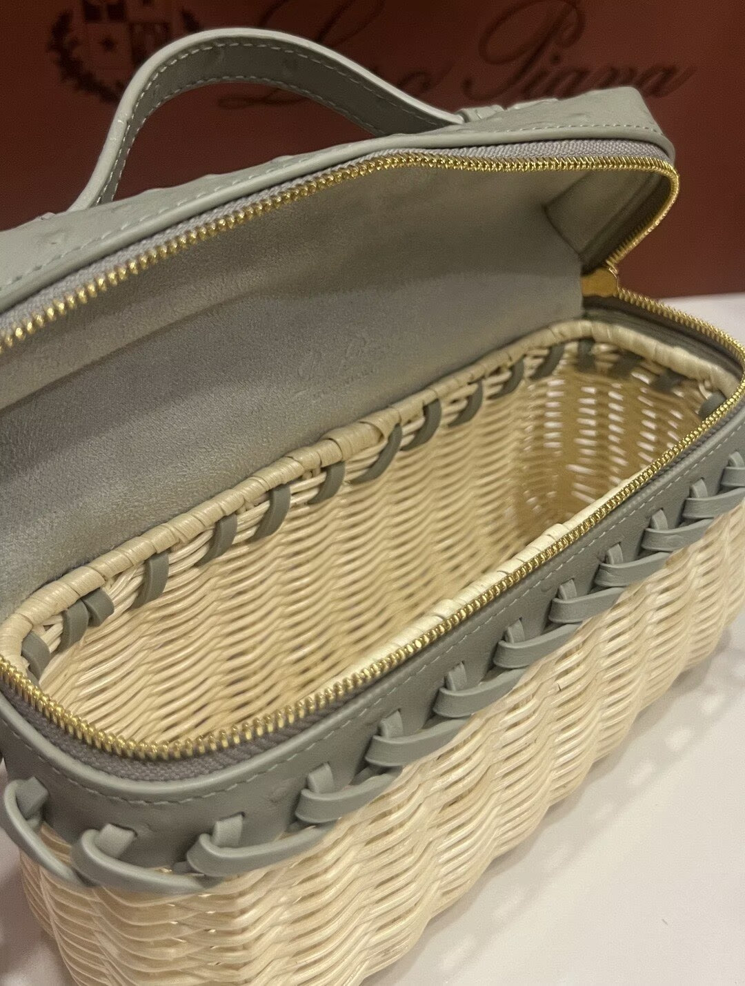 L0r0 P1ana extra pocket l19 wicker bag 19 x 11.5 x 7cm