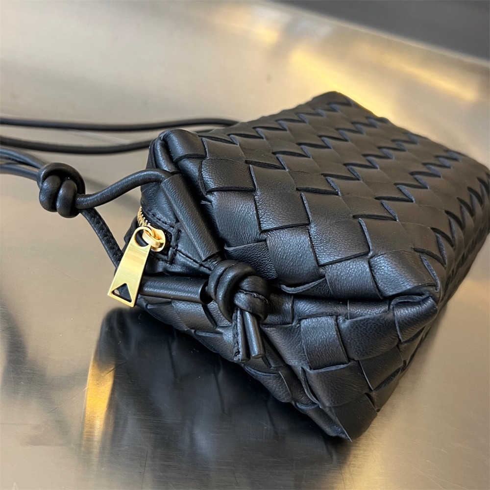 B0tt*ga Ven*ta Small Loop Cross-Body Bag 17x10x6cm