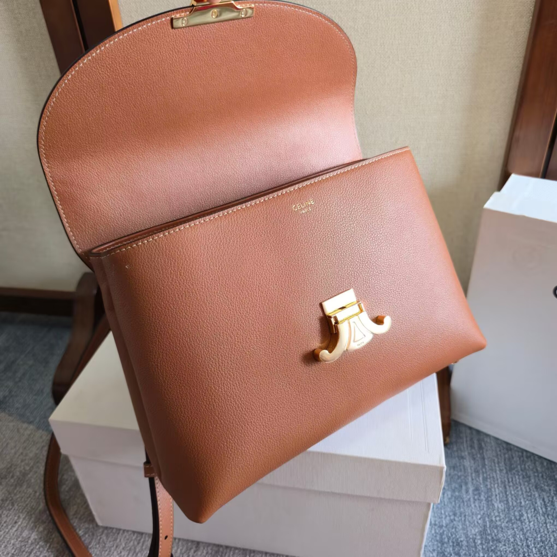 Ce1i*e medium nino bag 25x17.5x10cm