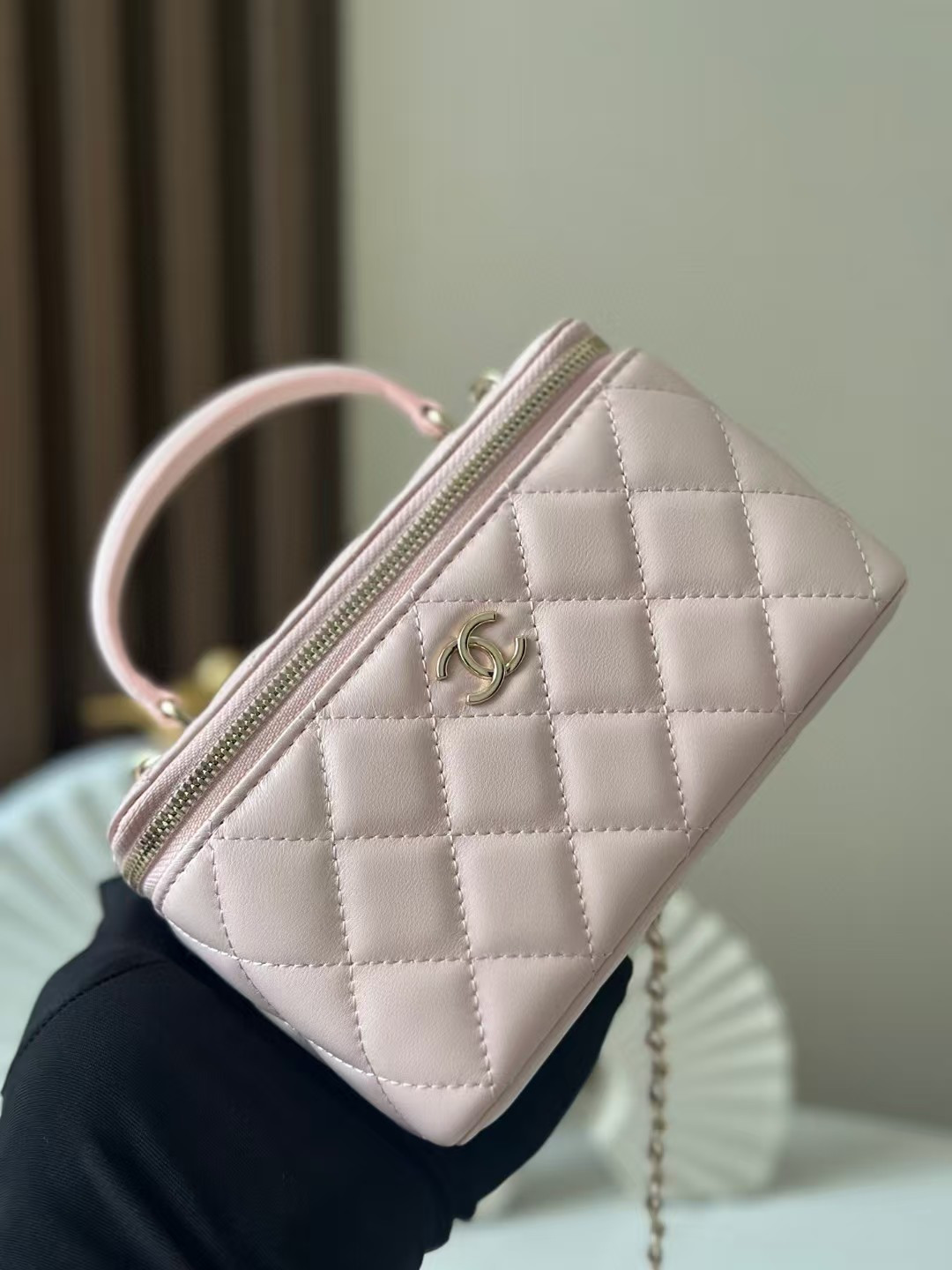 Ch**el Long Vanity with chain 16.5x10x8cm