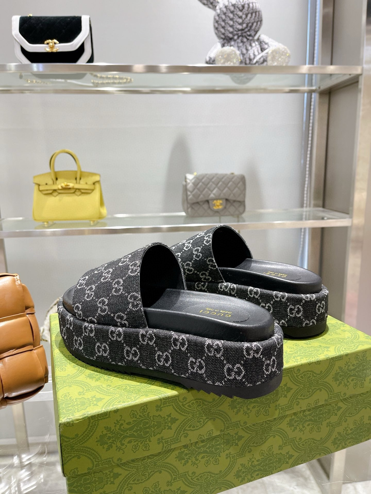 UA Gvc*1 GG PLATFORM Slide Sandal