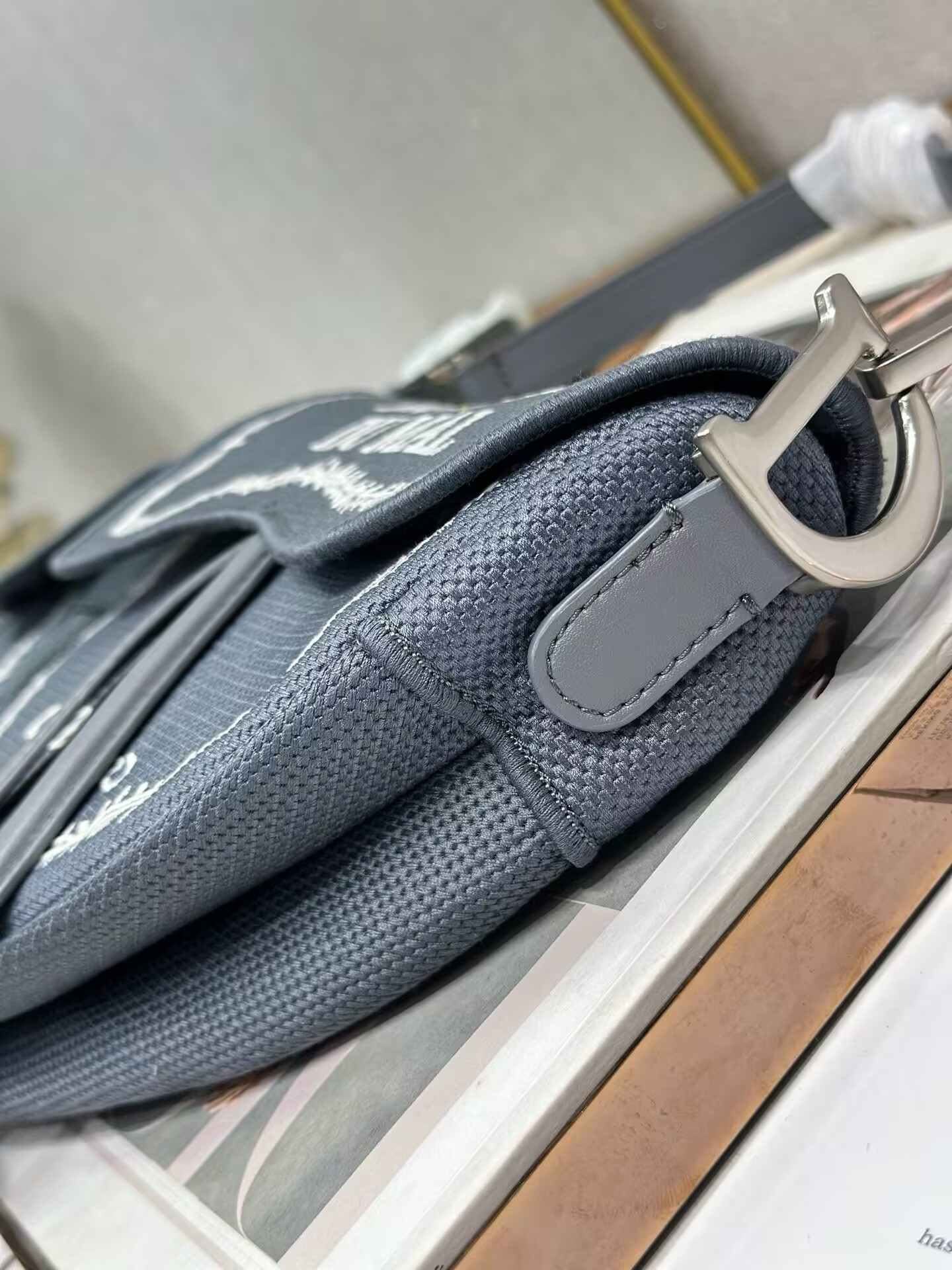 D10r saddle bag 25.5x20x6.5cm