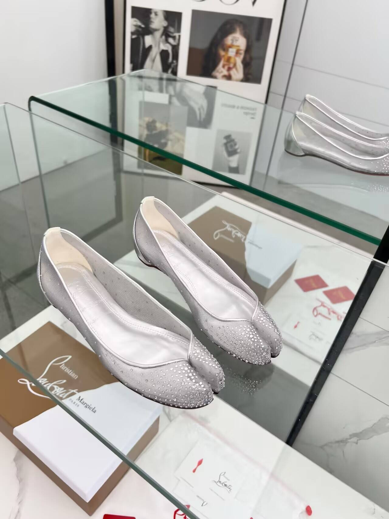 UA Chr1st1an Louboutin x Ma1s0n Marg*e1a Tabi Ballet Flats