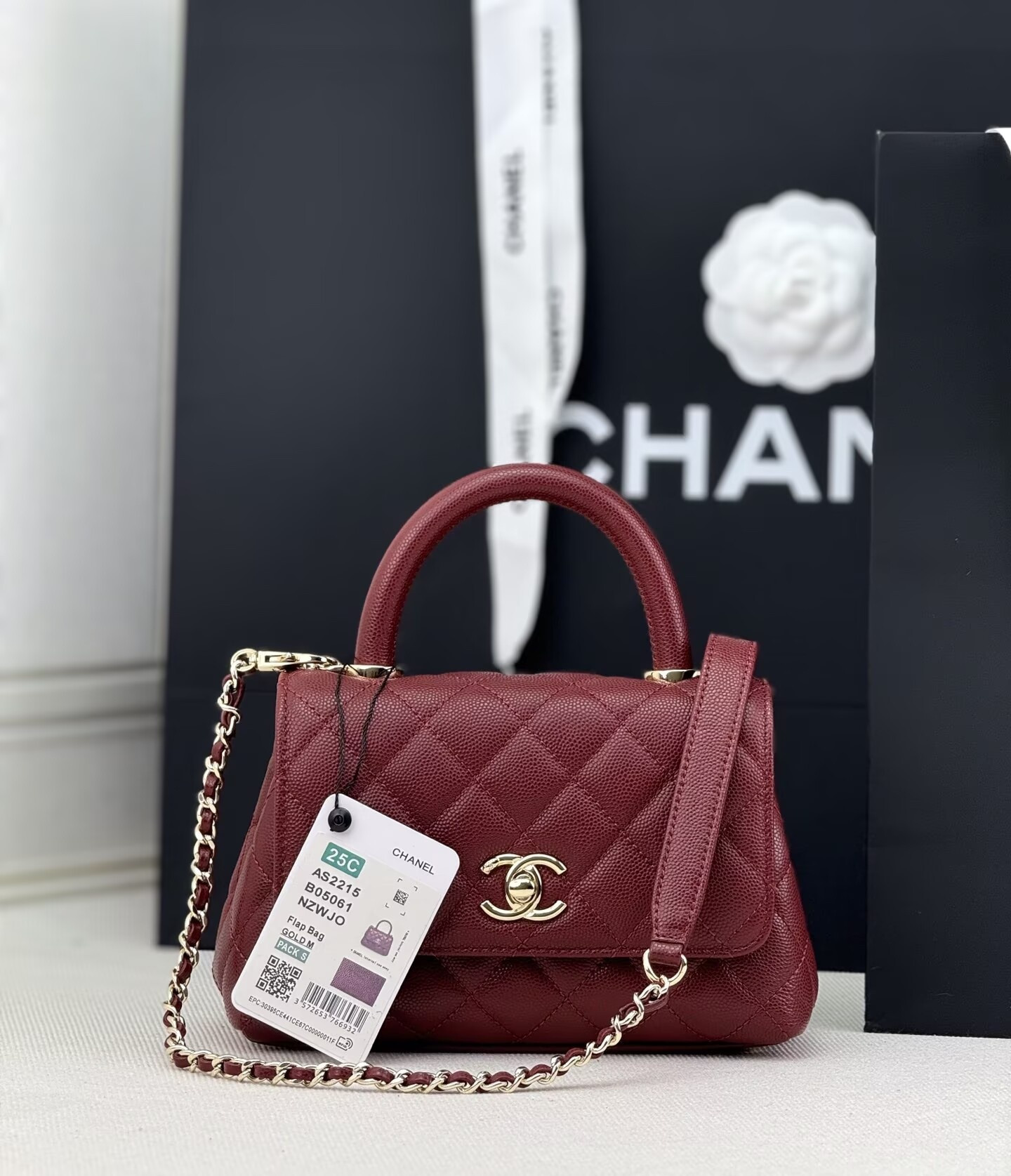 Ch**el mini coco handle 13x19x9cm