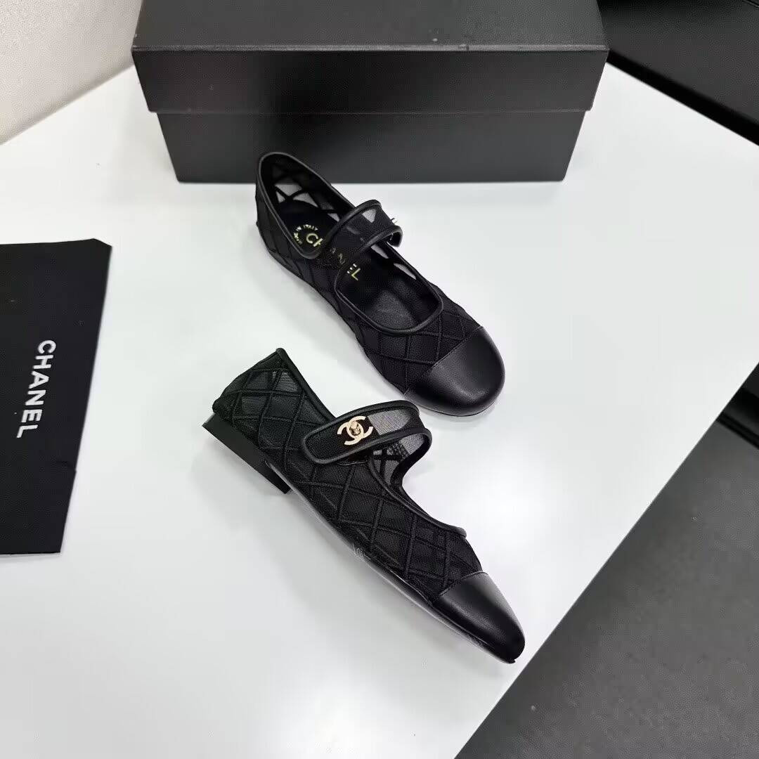 UA Ch**el Mary Jane Ballet Flats