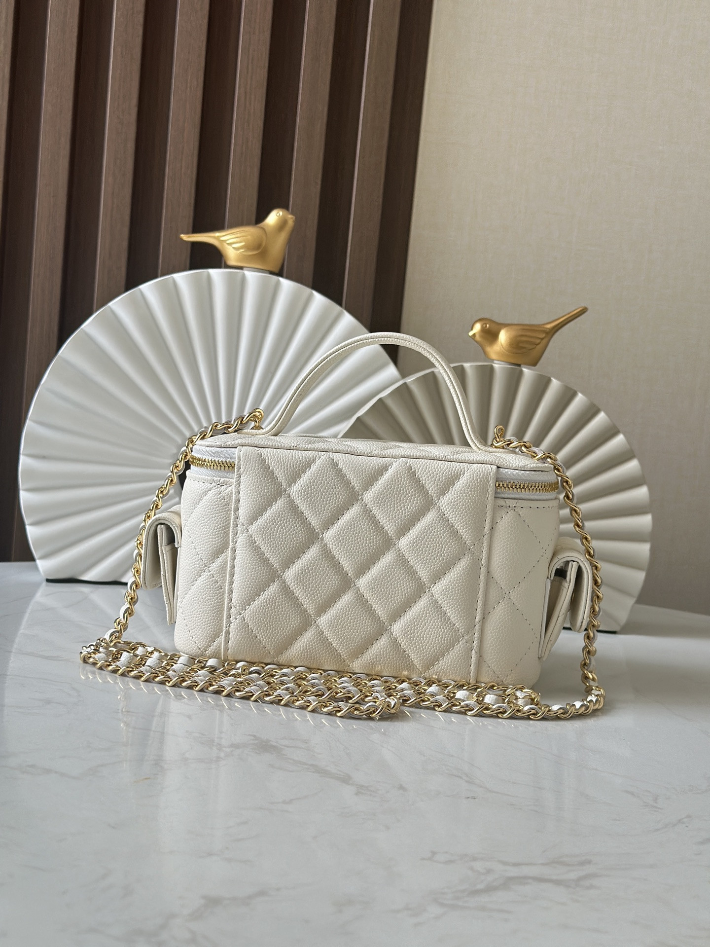 Ch**el vanity case 17cm