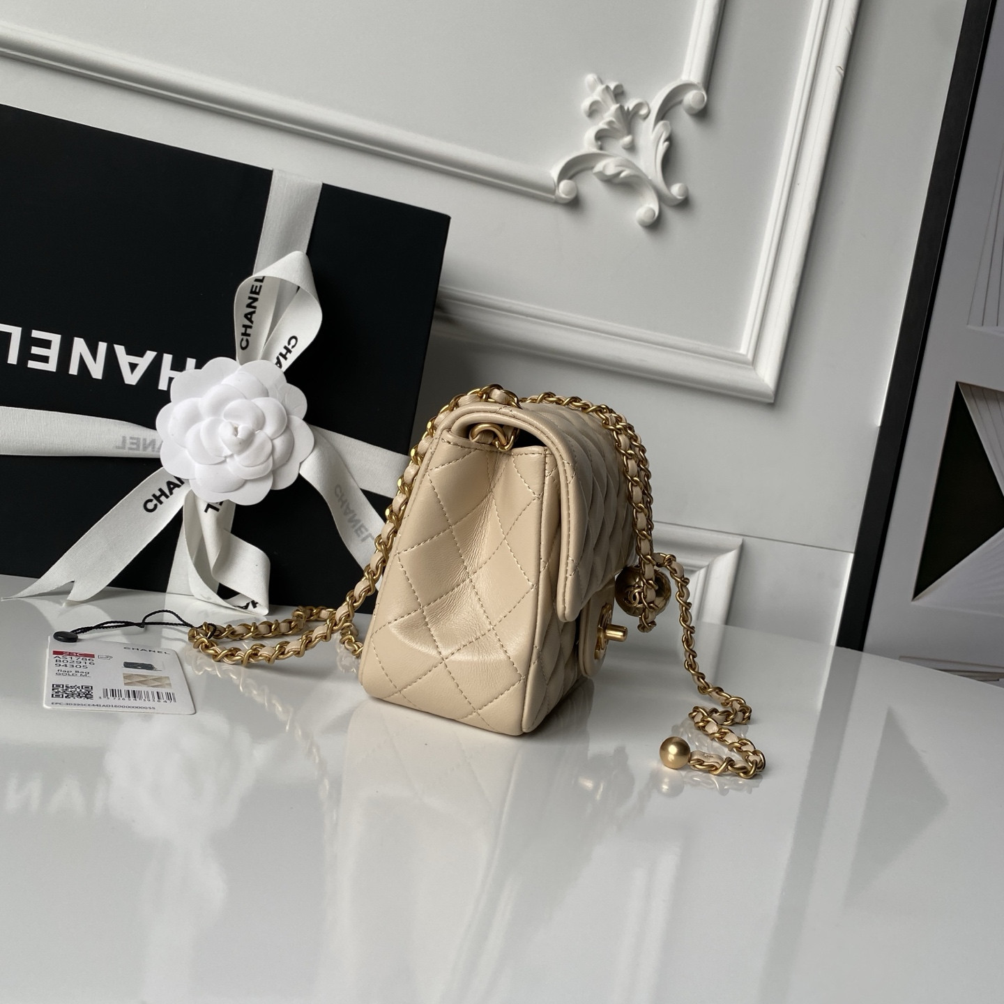 Ch**el MINI FLAP BAG 13.5x17x8cm