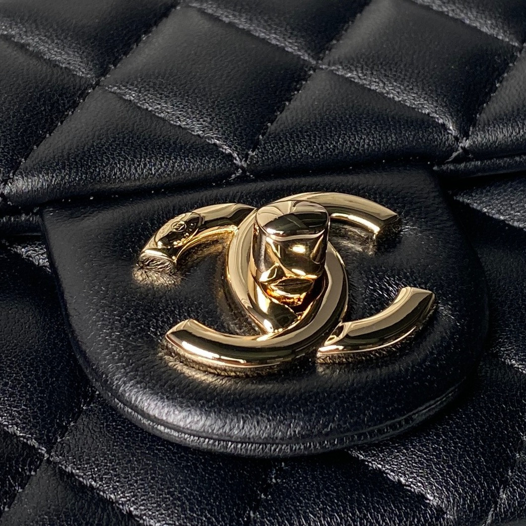 Ch**el classic flap handbag cf as5758 18x13x7cm