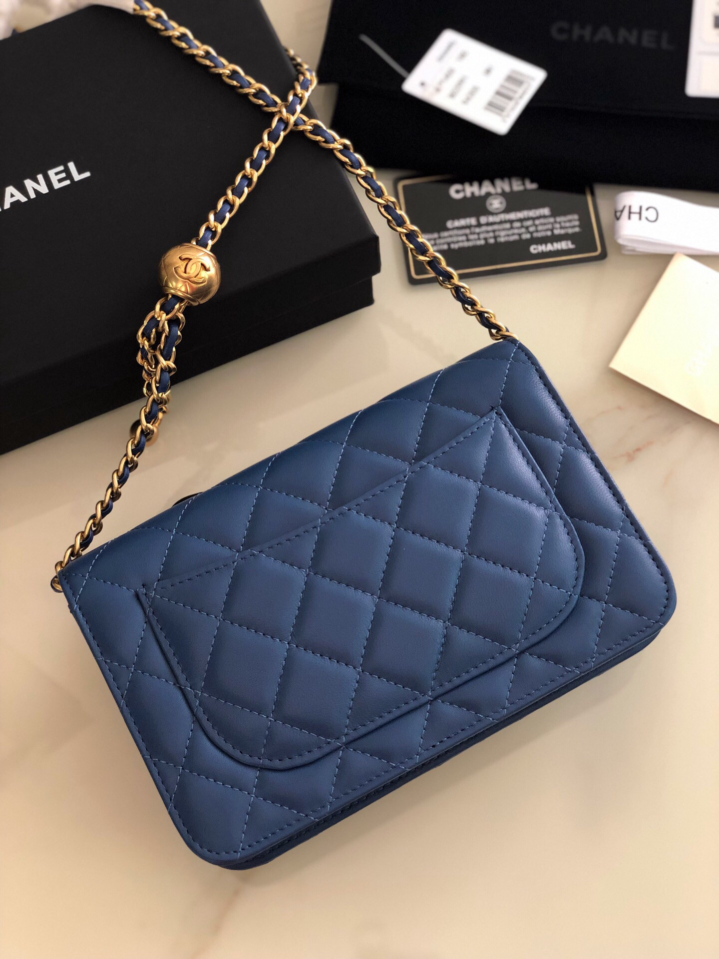Ch**el woc wallet on chain 19cm
