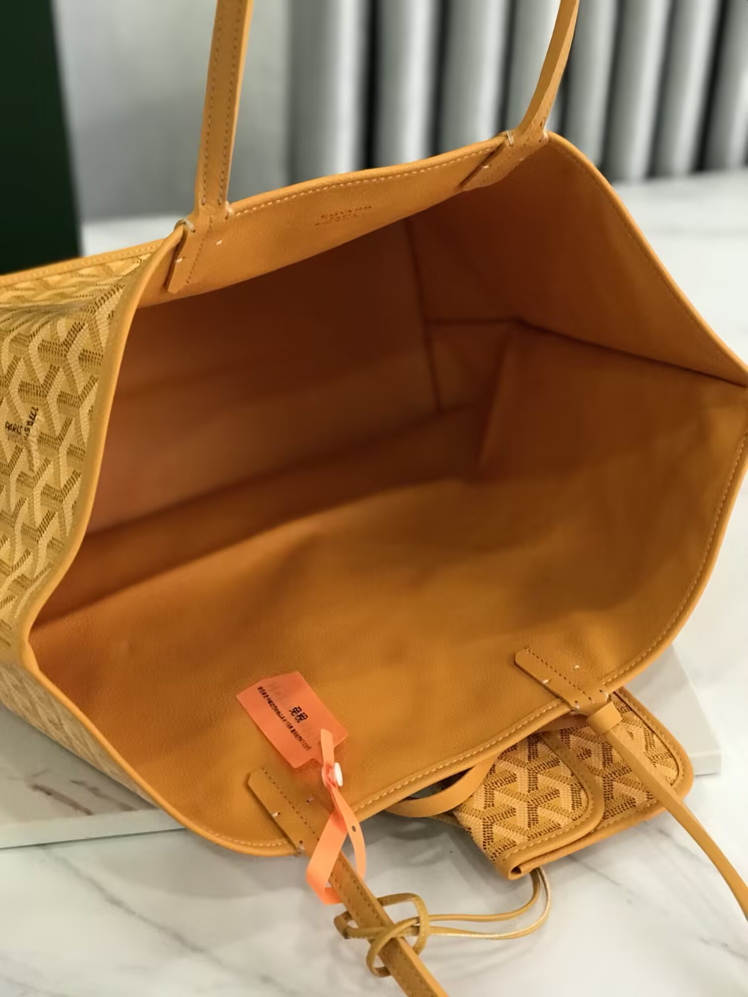 G09ard anjou gm bag 39x32x19cm