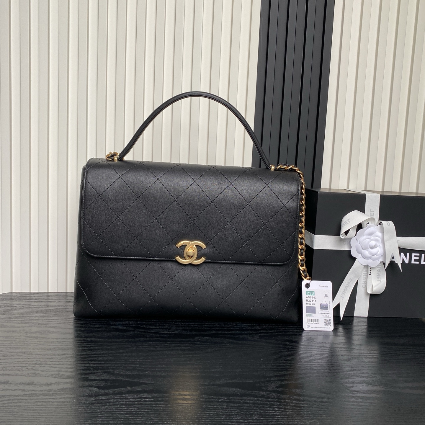 Ch**el Maxi Flap Bag with Top Handle AS5543 26x37x10cm