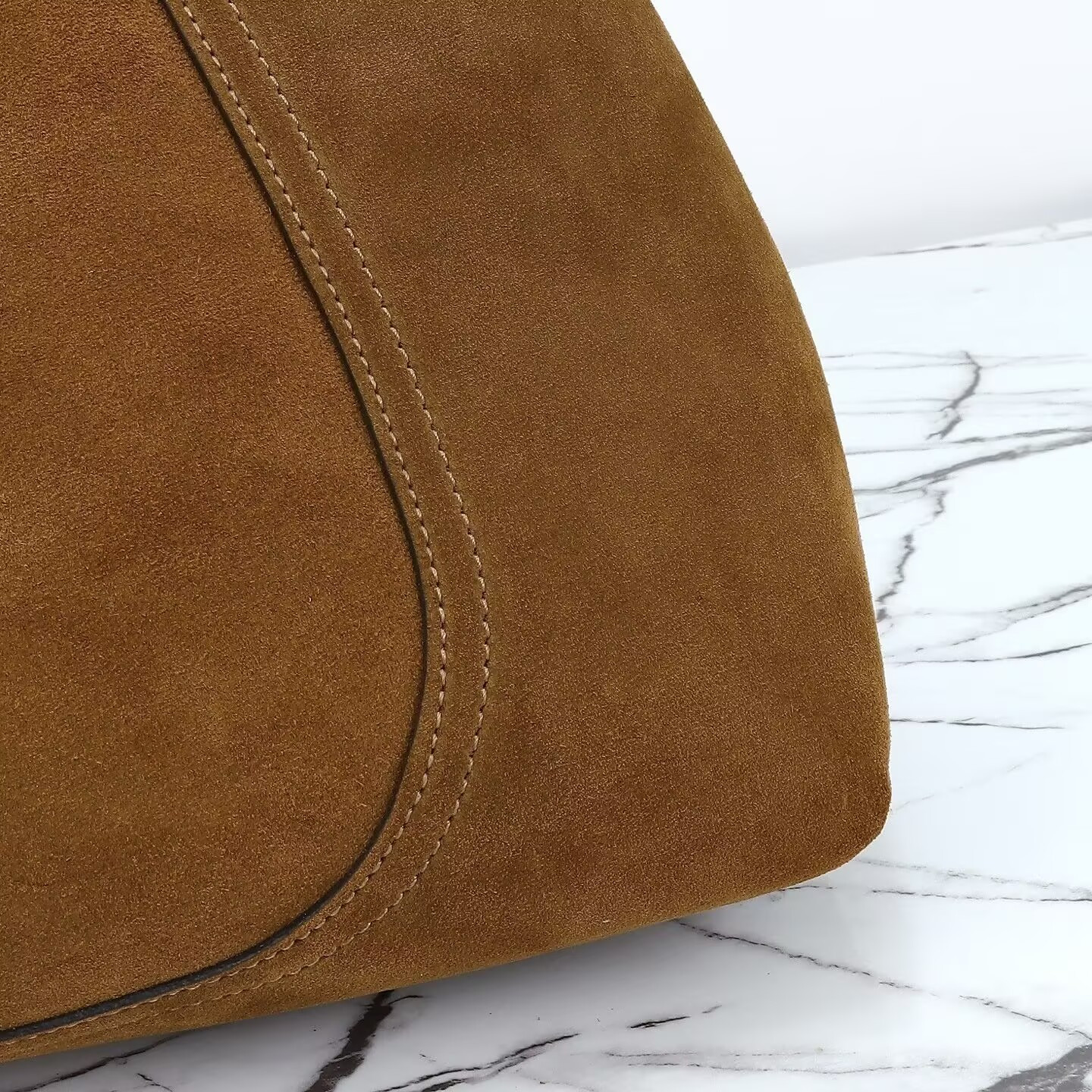 Gvc*1 Softbit Maxi Shoulder Bag 46x26x16cm