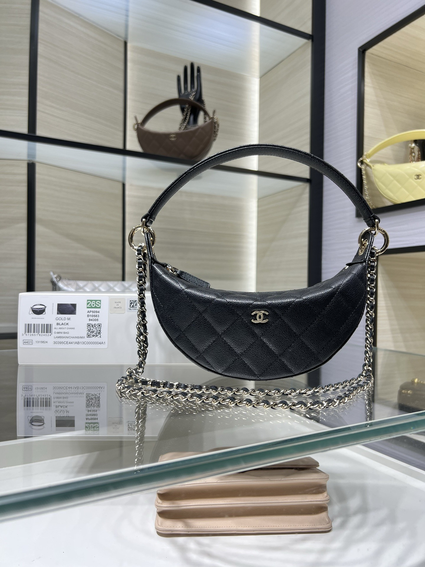 Ch**el clutch with chain light gold hardware ap5094 15x22x6cm