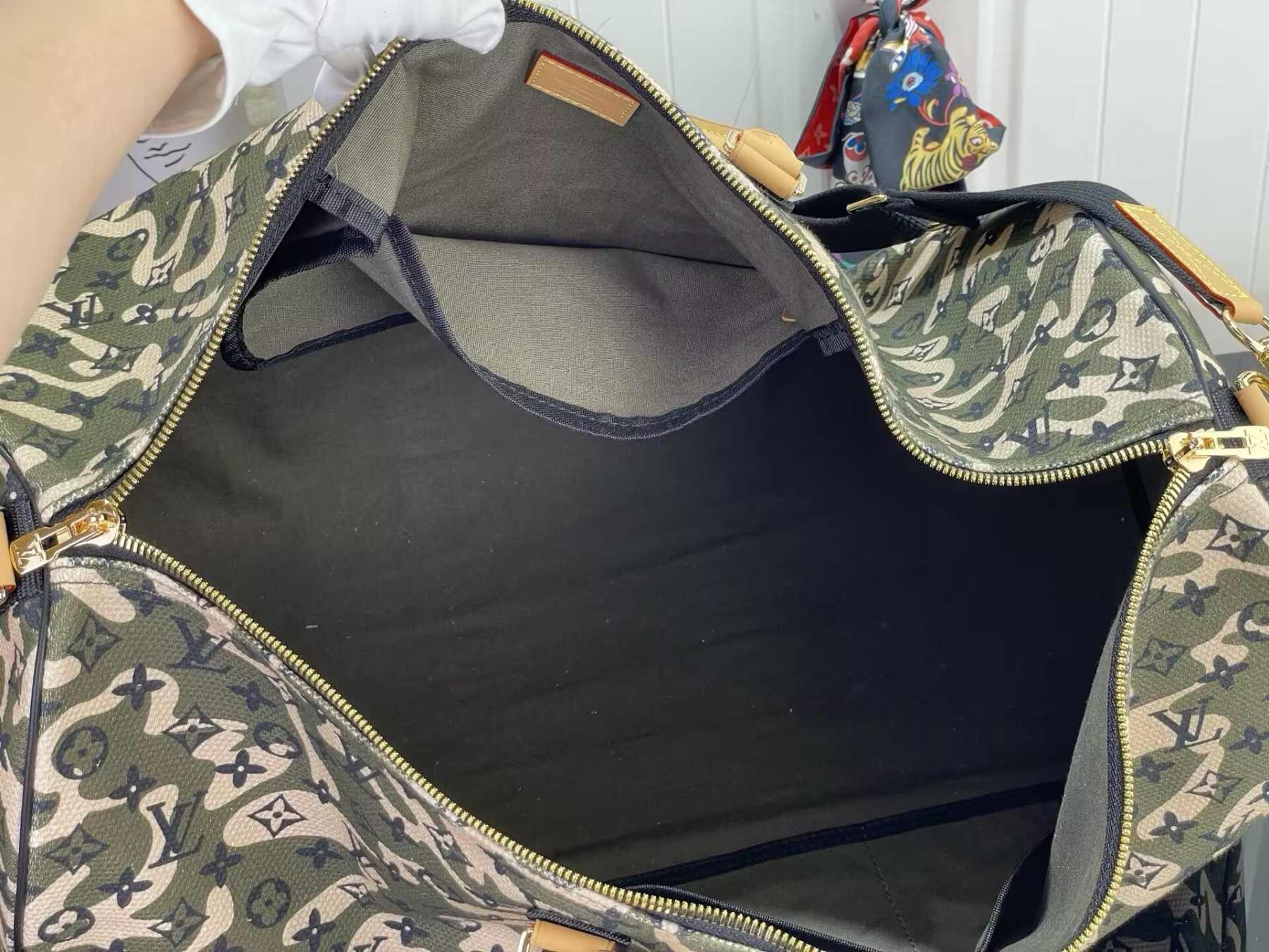 LV x TM Keepall Bandoulière 55 M95774 55x31x26cm