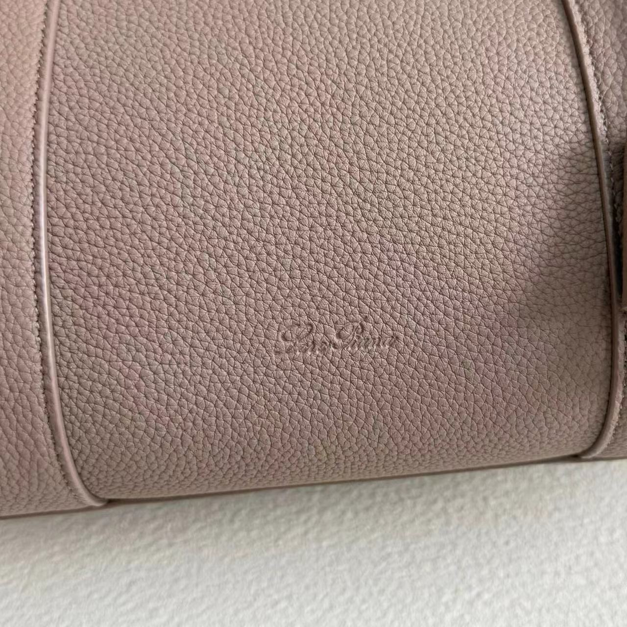 Loro Piana Loom Bag L32 Grained Calfskin 33 x 23 x 18 cm