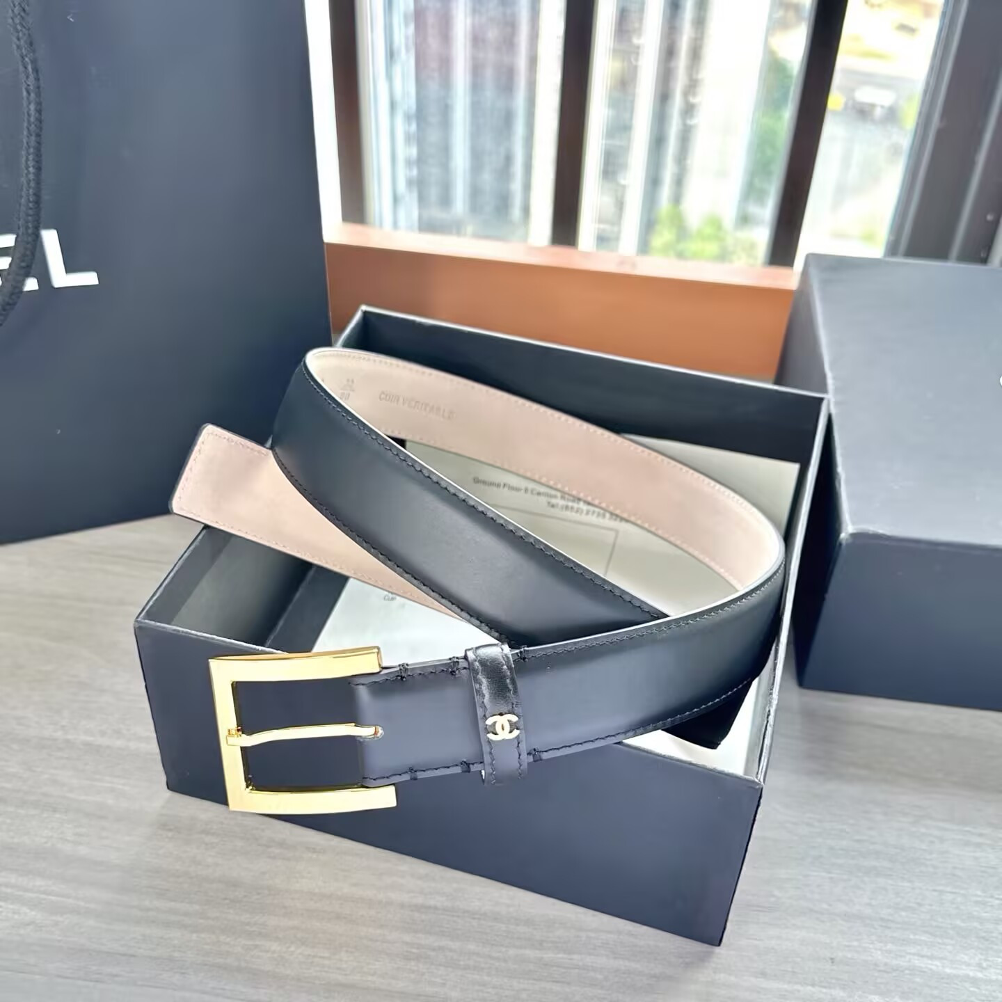 Ch**el belt