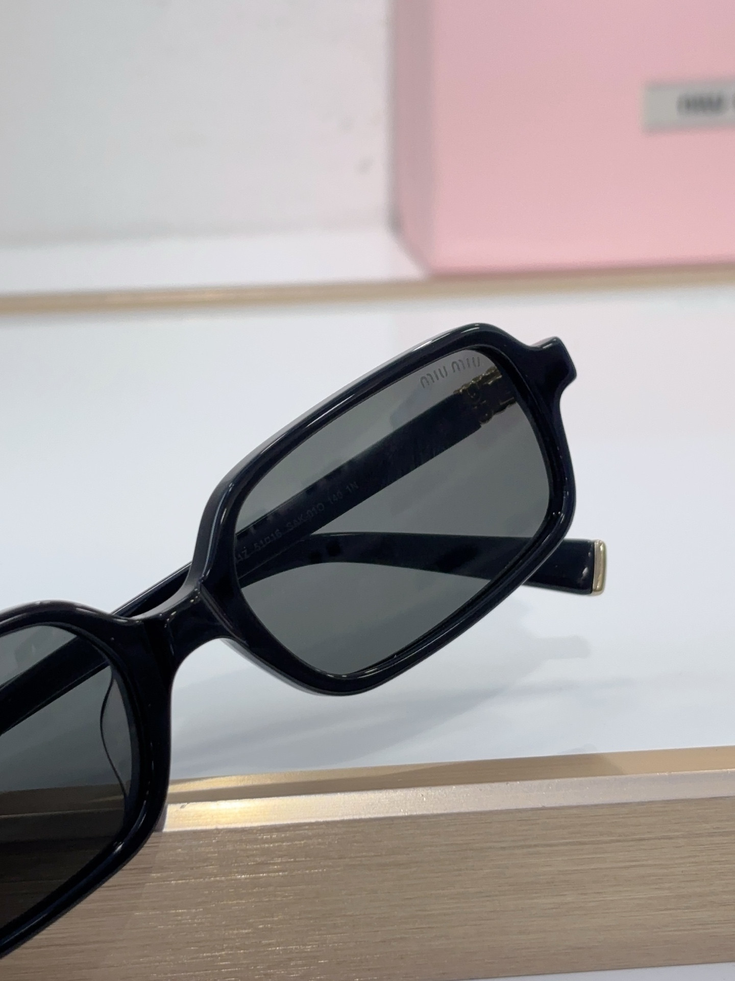 Miu Miu Regard sunglasses SMU11Z 51-16-140