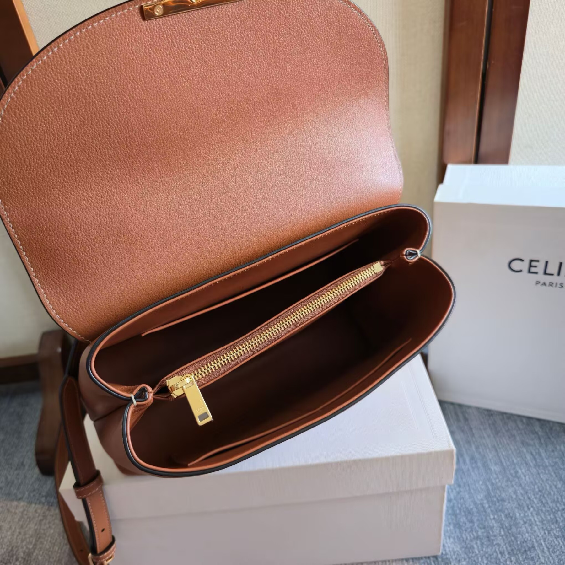 Ce1i*e medium nino bag 25x17.5x10cm