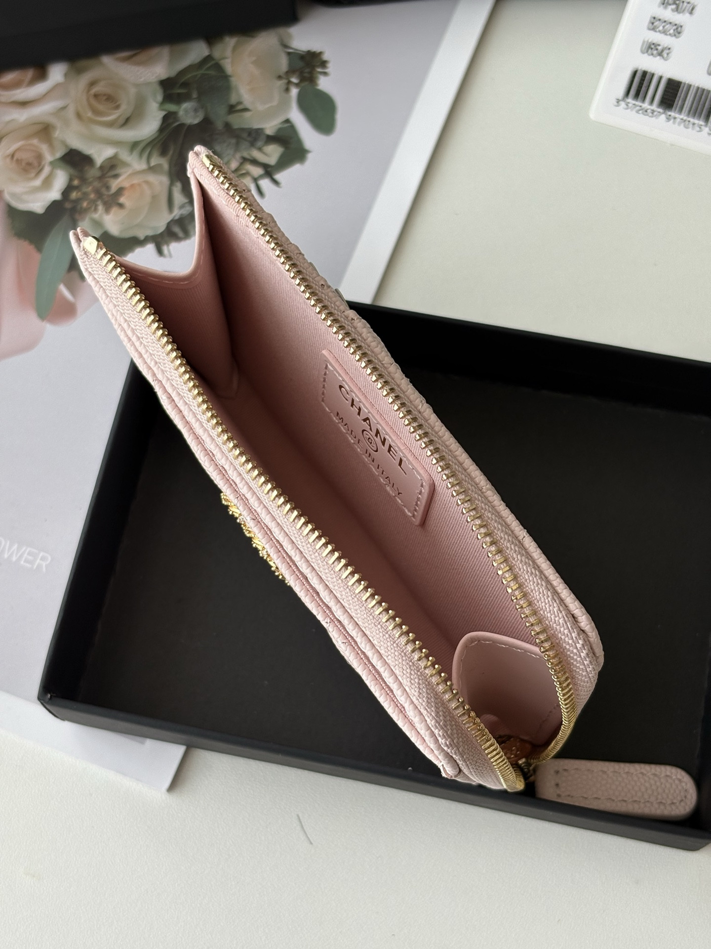 Ch**el Classic Zippered Card Holder AS5074 13x9x2cm