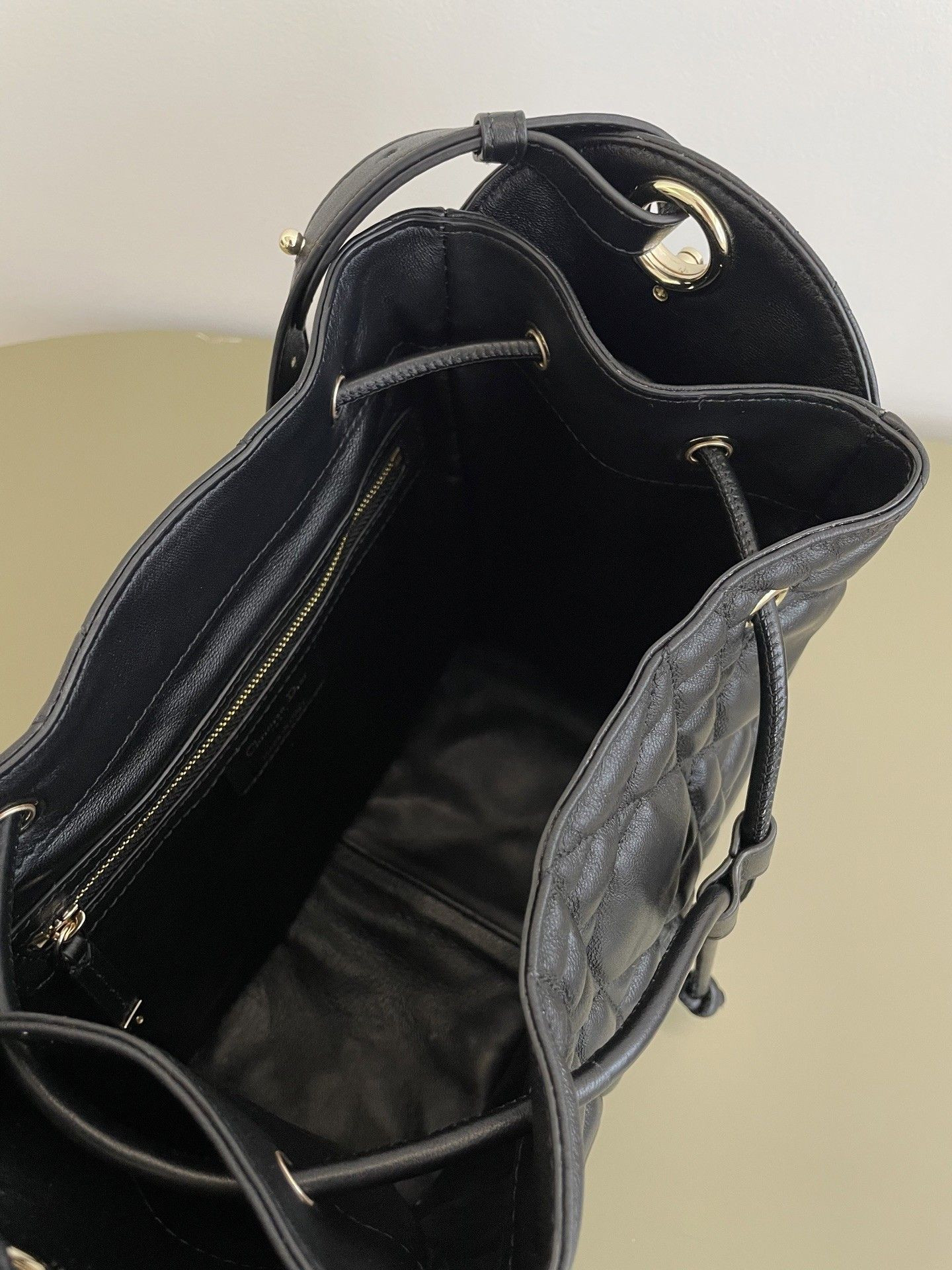 D10r Medium D-Motion Bag Black Macrocannage Lambski 23x13x24cm