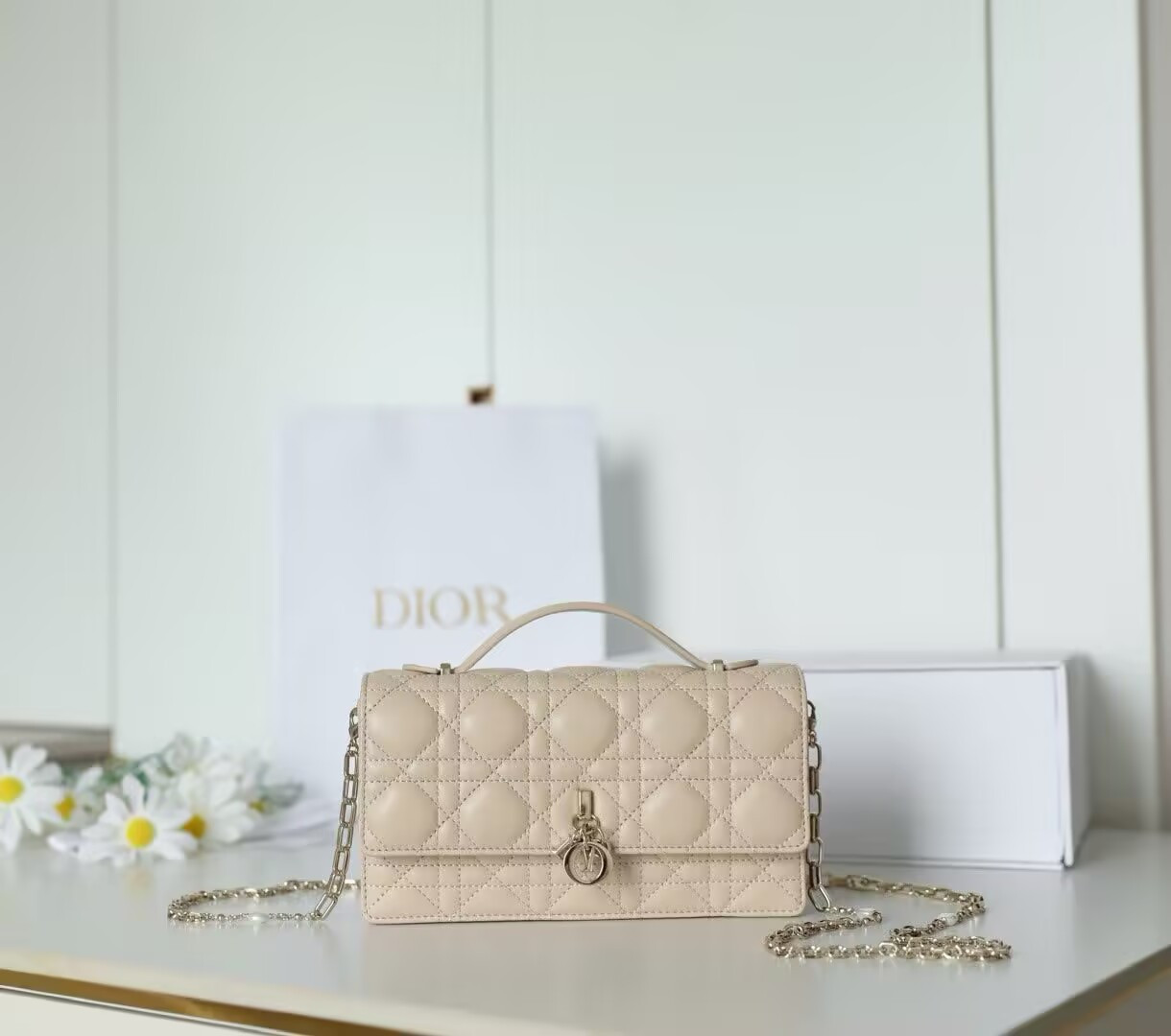 MISS D10r Mini Handbag Beige Cannage Woven Pattern Lambskin 21 x 11.5 x 4.5 cm