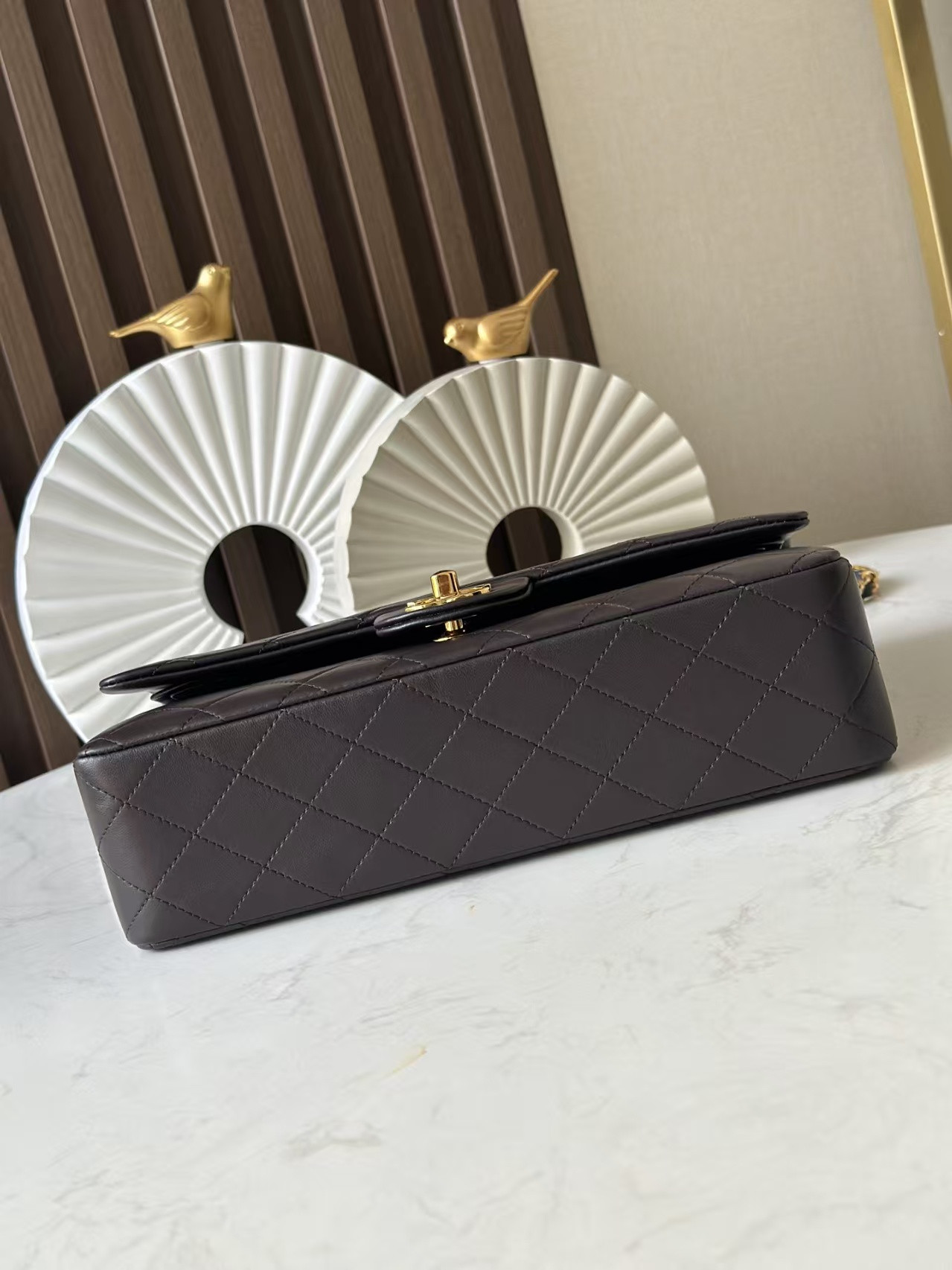 Ch**el Classic Flap Bag 15.5x25.5x6.5cm