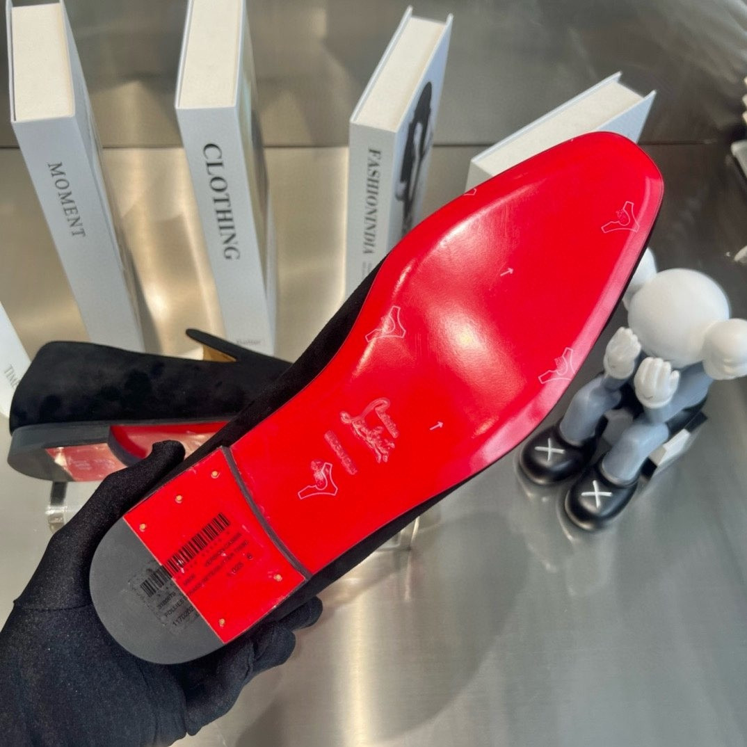 UA Christian Louboutin Mens Dandelion Suede Loafers