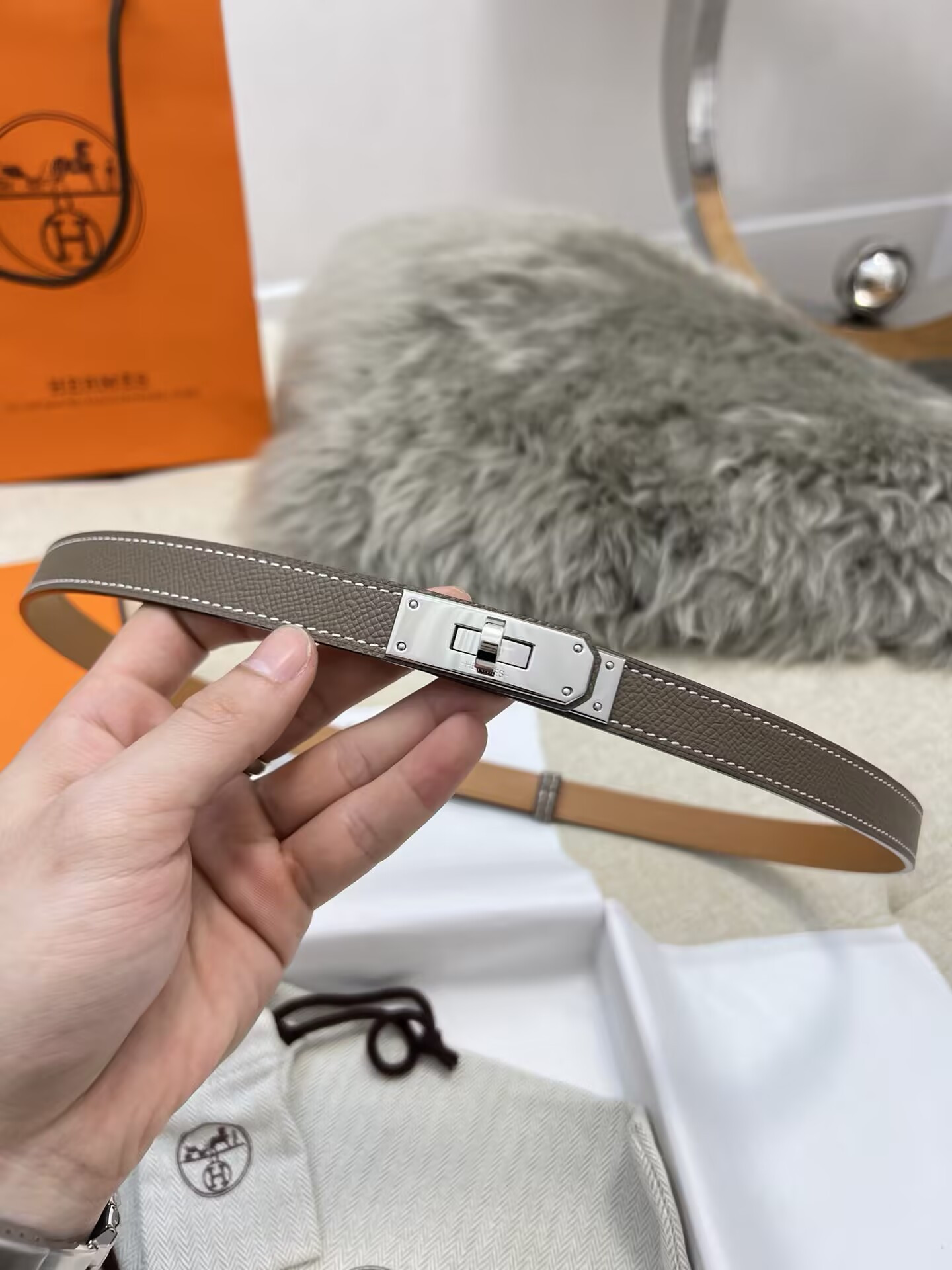 H**me5 belt