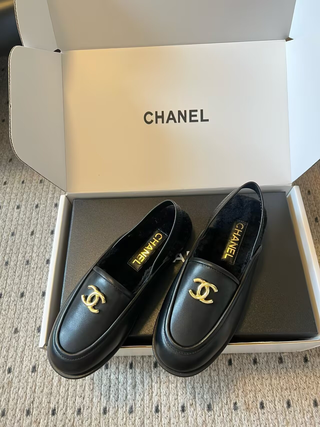 UA Ch**el Shoes