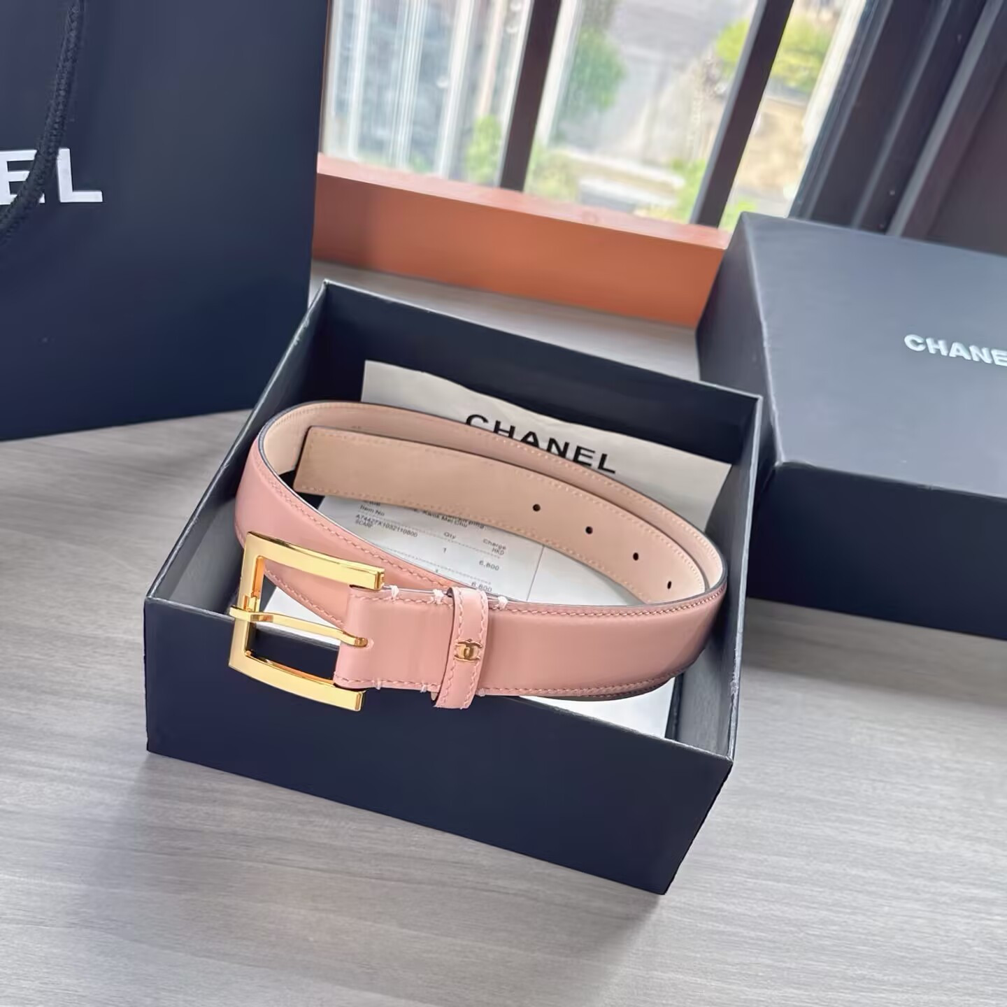 Ch**el belt