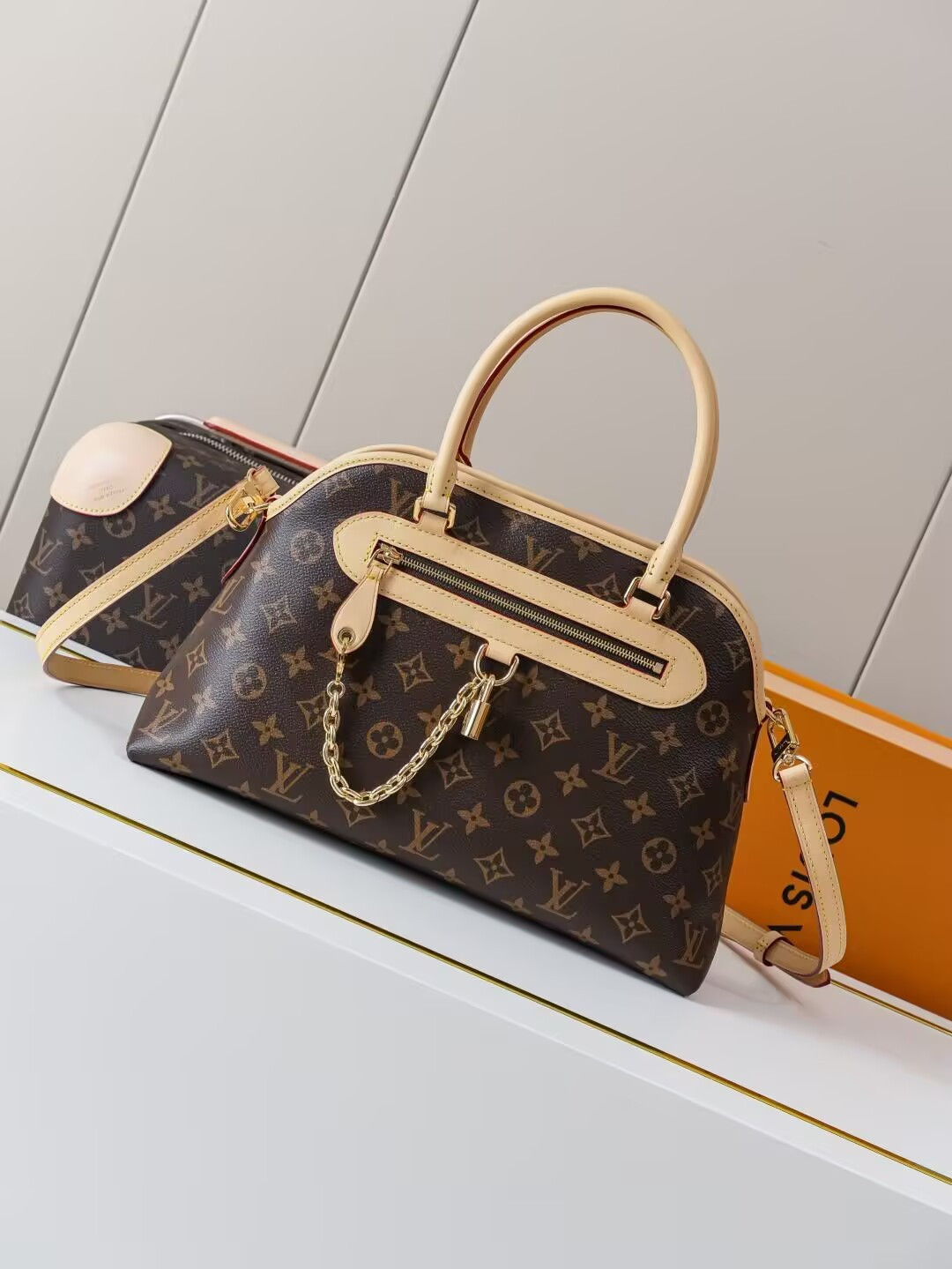 Louis Vuitton Monogram Ever More PM Handbag M15208 35x21x12cm