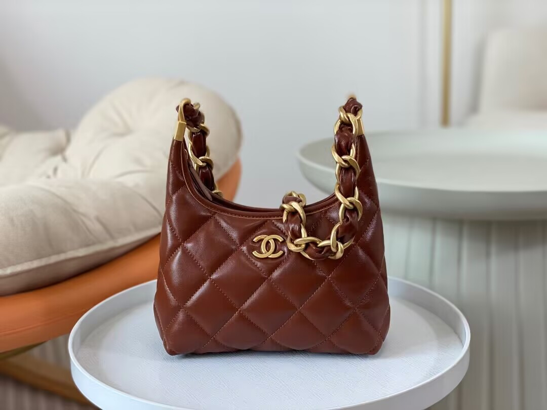 Ch**el 24a Hobo Bag 19×22×8.5cm