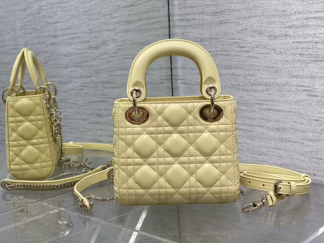 D10r Classic Lady 17×7×15cm