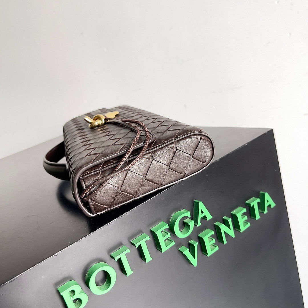 B0tt*ga Ven*ta Long Clutch Andiamo With Handle Fondant 31x13x3cm