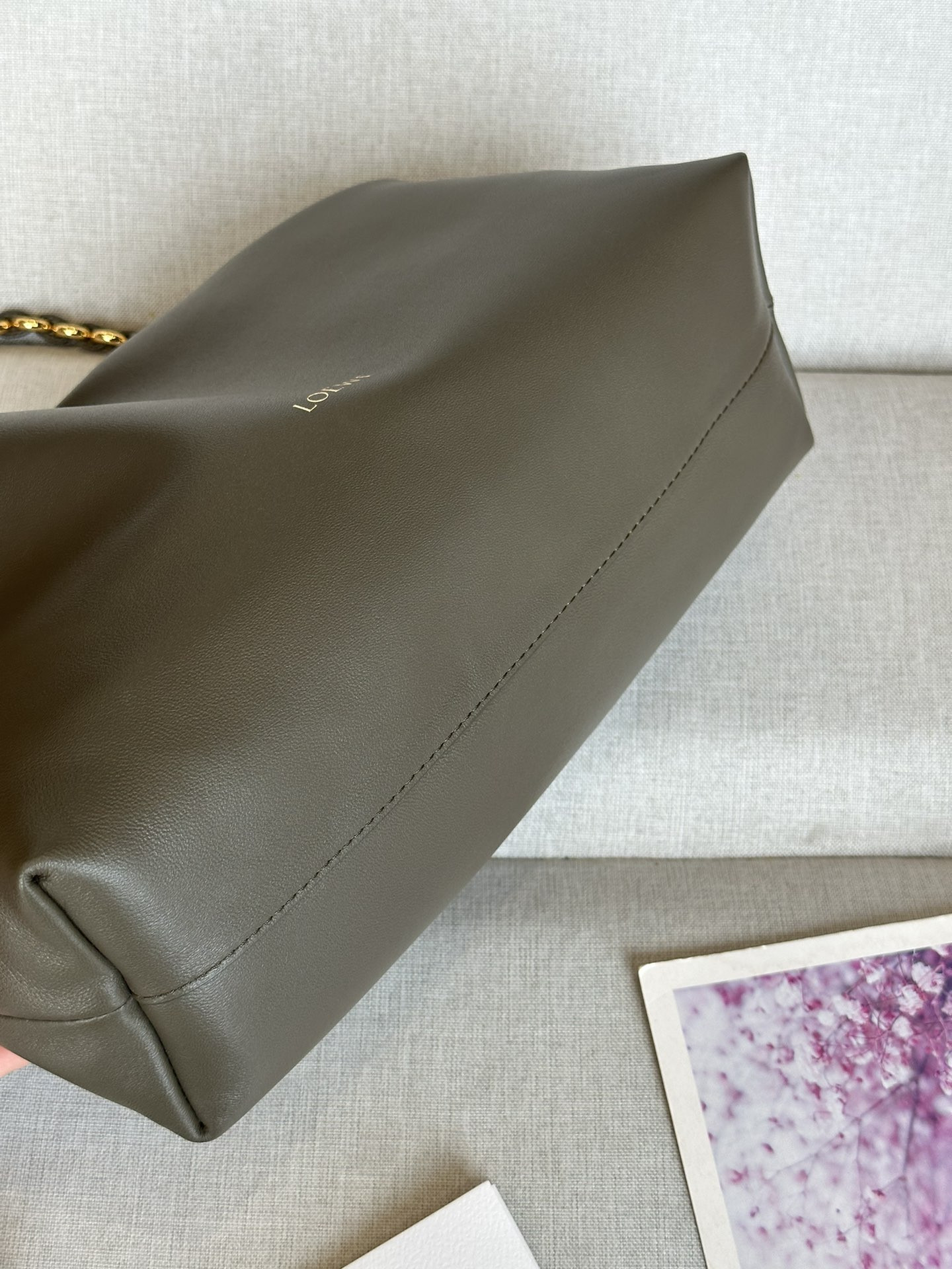 L0ew* Flamenco purse 30X 10.5X 20CM