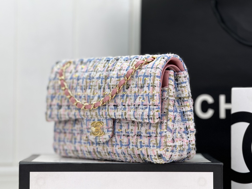 Ch**el MINI CLASSIC 11.12 HANDBAG 20 12 × 20 × 6 cm