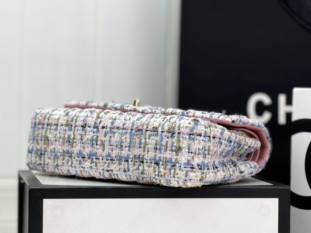 Ch**el MINI CLASSIC 11.12 HANDBAG 20 12 × 20 × 6 cm