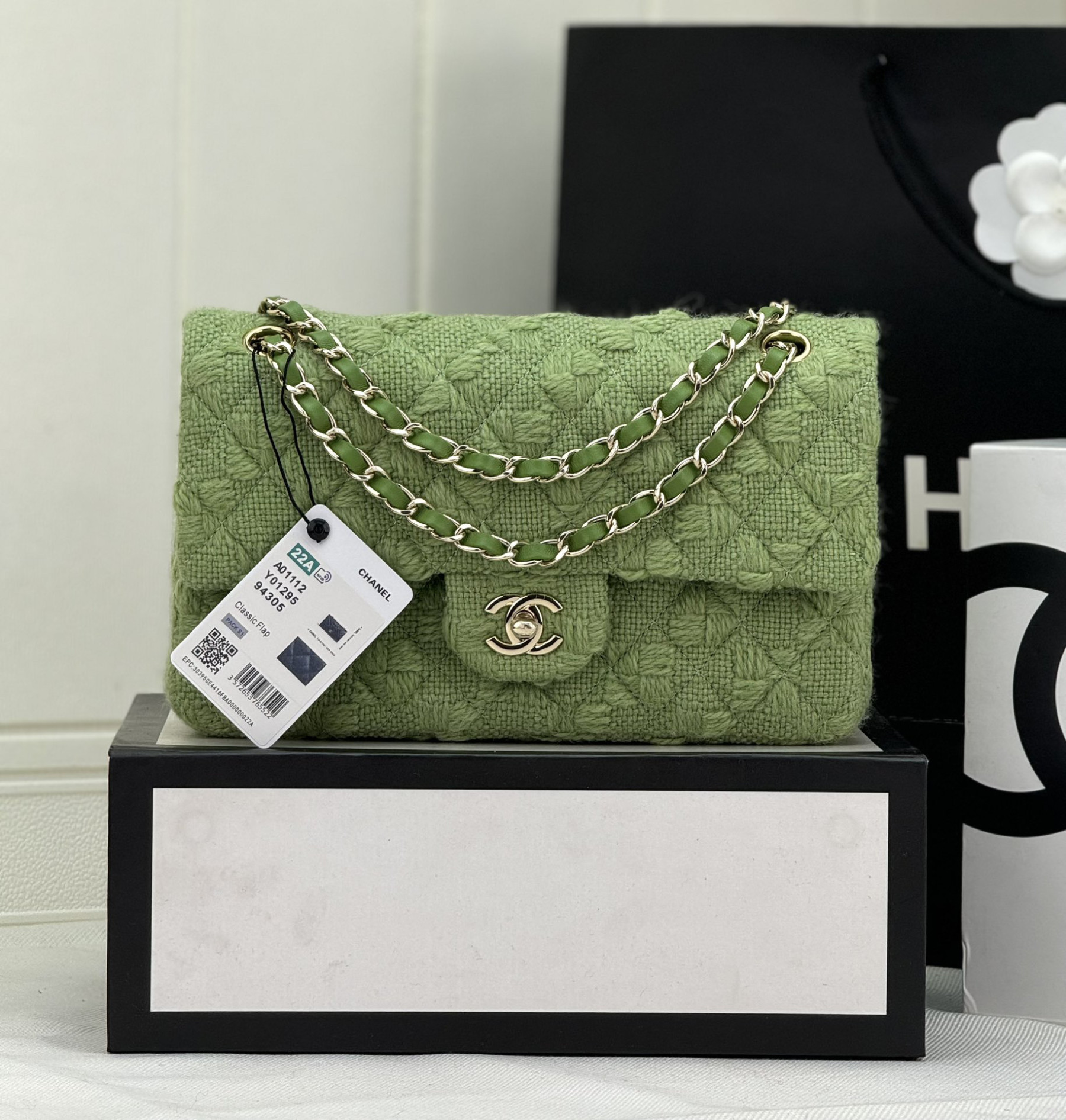 Ch**el MINI CLASSIC 11.12 HANDBAG 25 15.5 × 25.5 × 6.5 cm