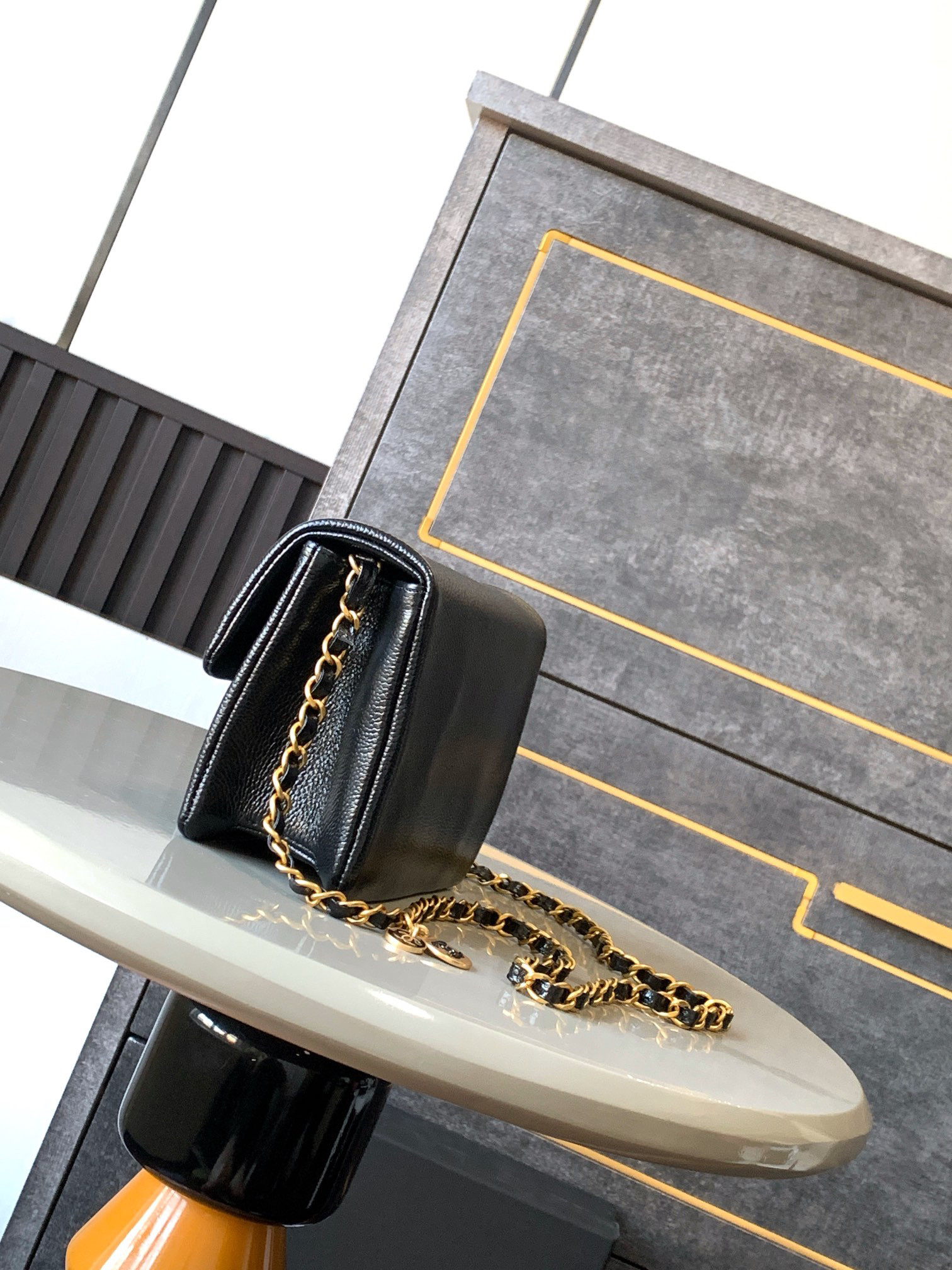 Ch**el MINI FLAP BAG 13 × 17.5 × 6 cm