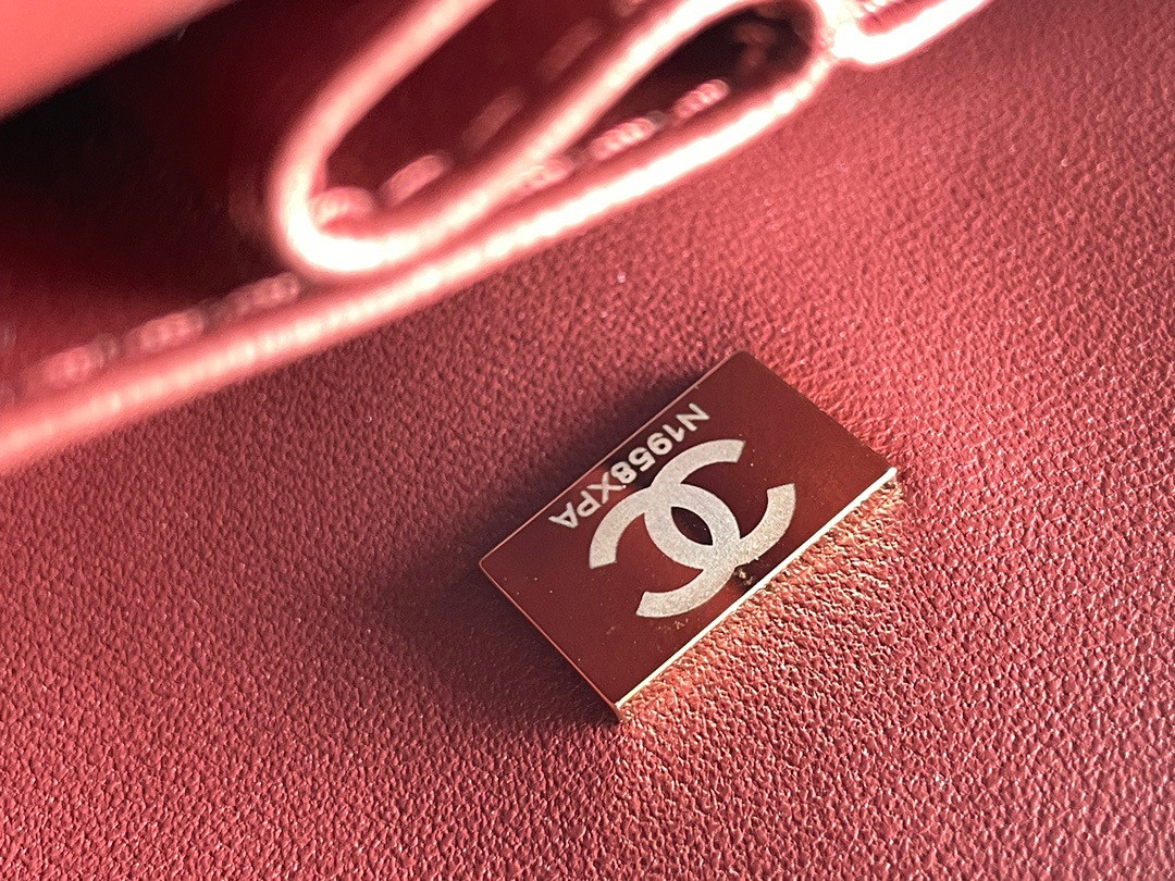 Ch**el CLASSIC HANDBAG 15.5 × 25.5 × 6.5 cm